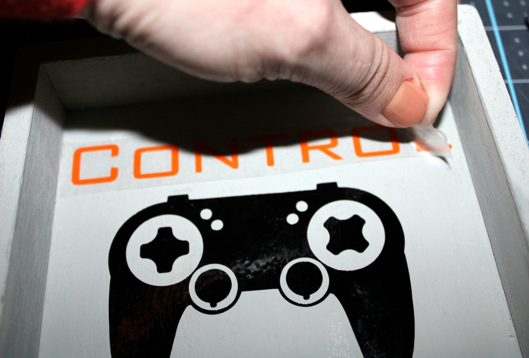 DIY Gamer Sign Tutorial: a Dollar Tree Upcycle for Your Tween's Room!