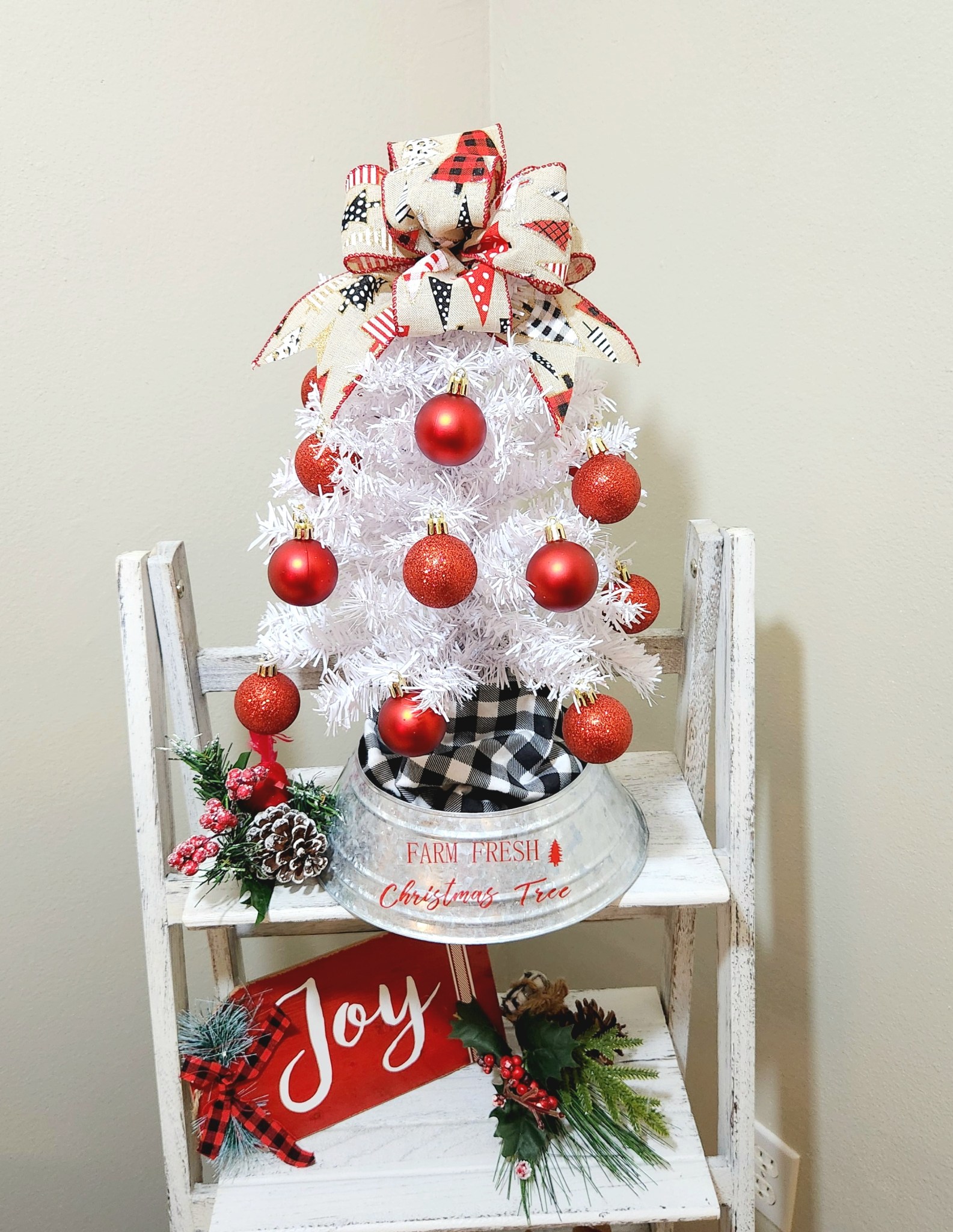 Dollar Tree Christmas Tree 