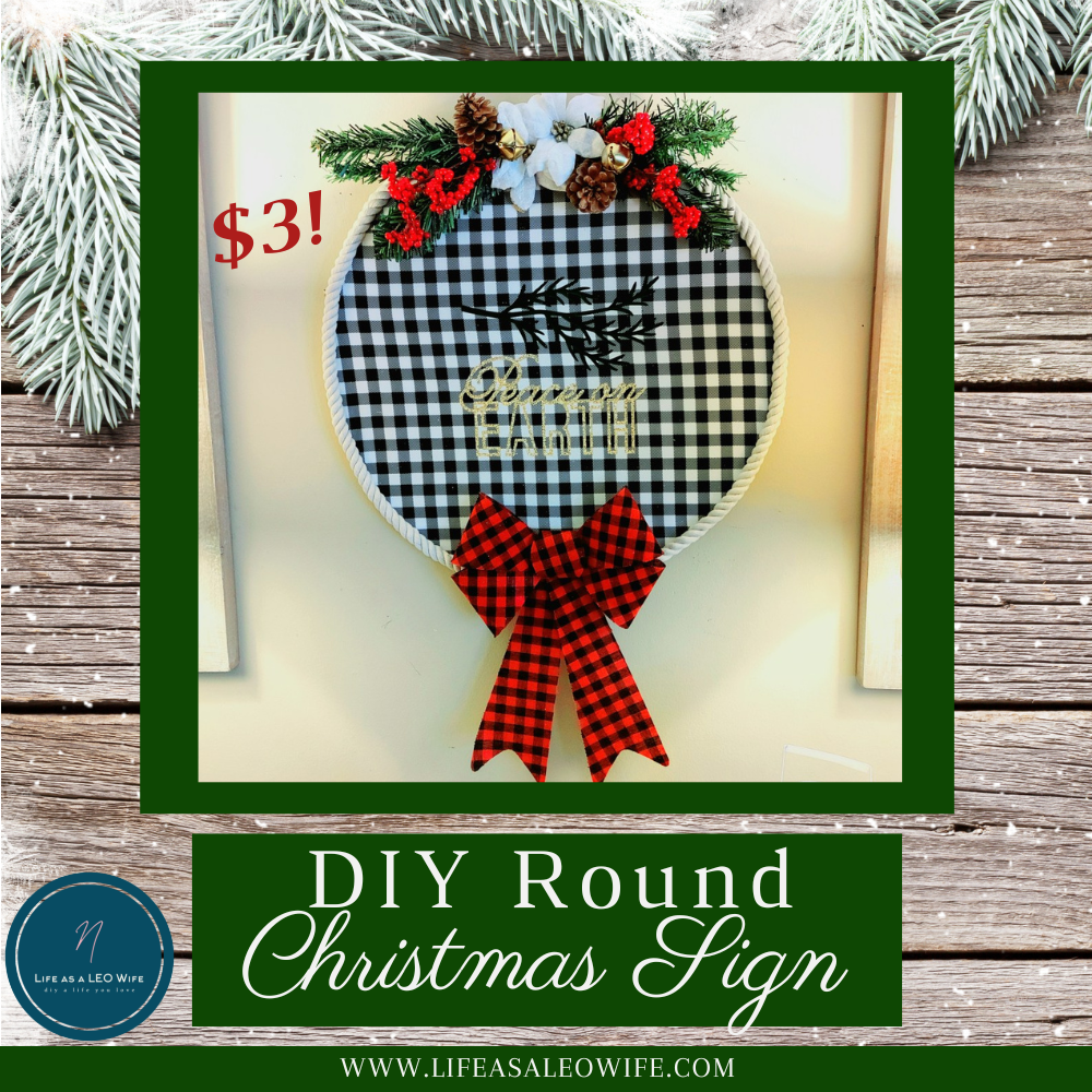 round Christmas sign featured image