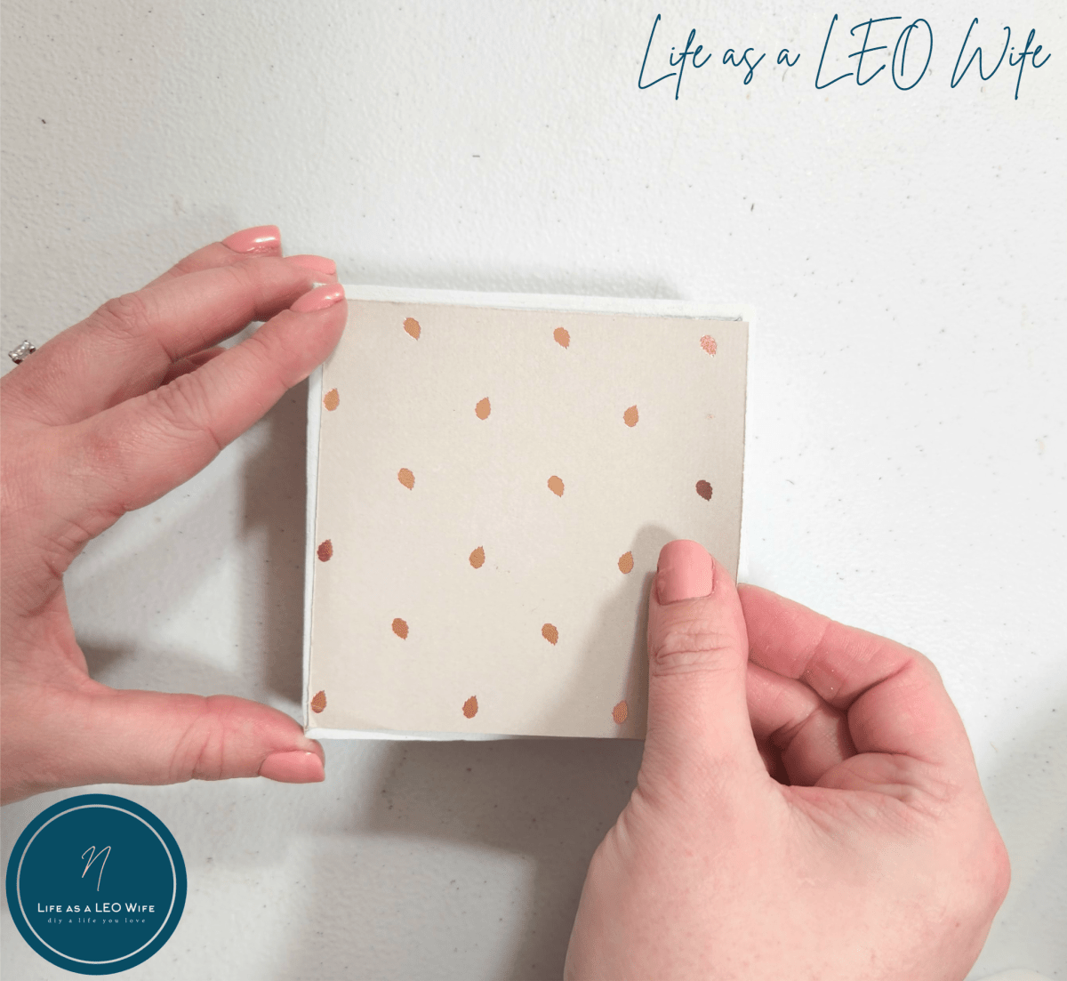 Beautiful Farmhouse Style Spring Decor Blocks - Life as a LEO Wife